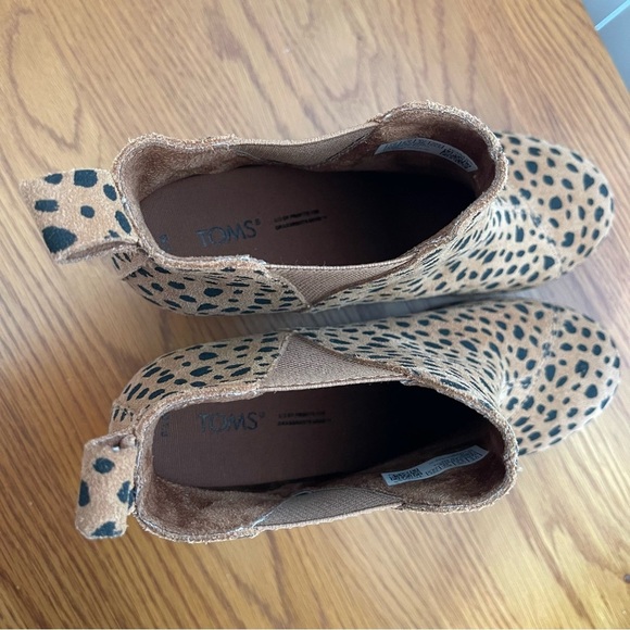 TOMS Kelsey Wedge Bootie Leopard Print Suede Size 7.5 - Picture 12 of 13